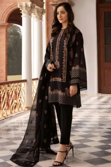 BZ-465 Lawn Unstitched Embroidered 3pc Suit With Bamber Chiffon Embroidered Dupatta